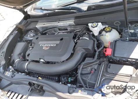 2020 Cadillac Xt4 Awd Premium Luxury z USA, uszkodzony, nr VIN 1GYFZDR49LF023334